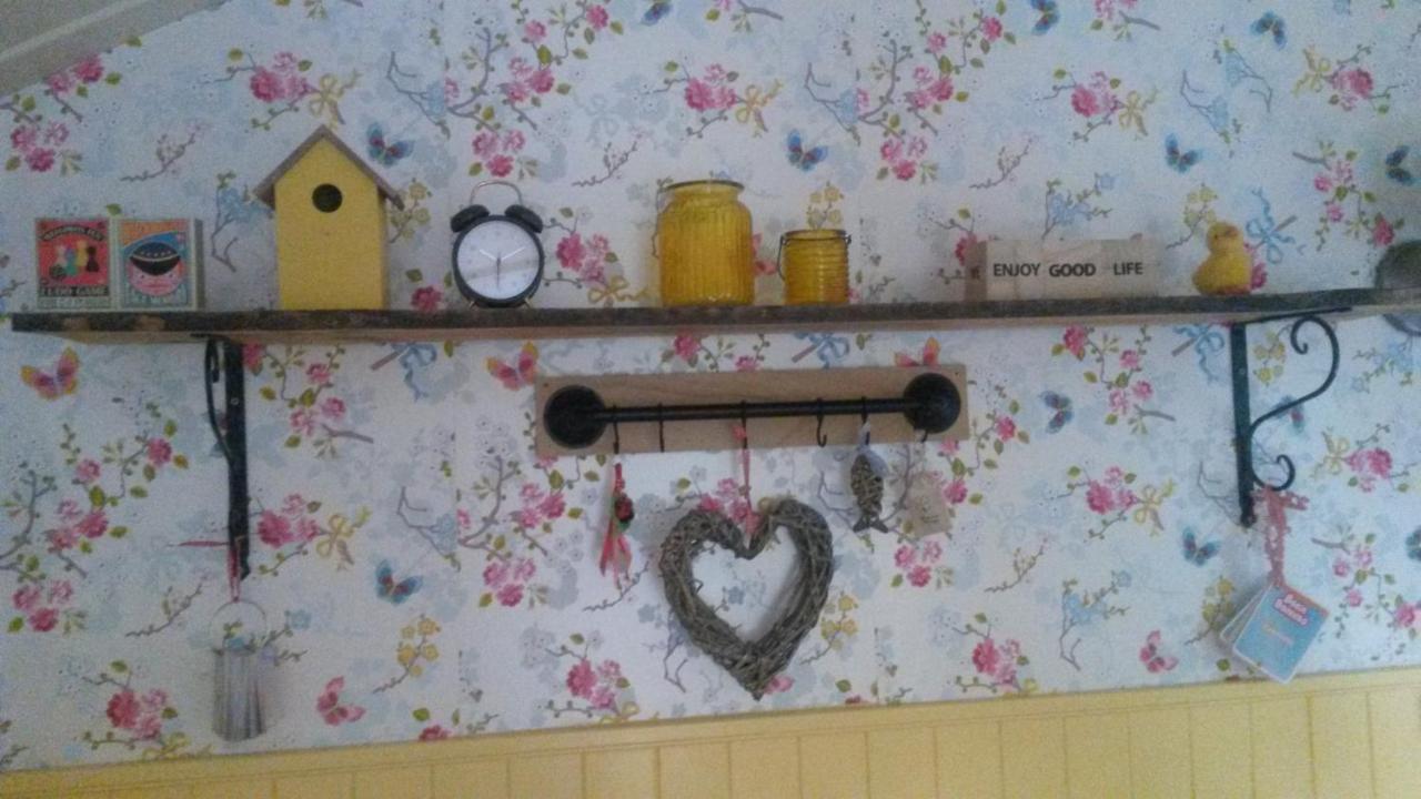 Someren Pipowagen Camping Puur Genieten B&B 외부 사진