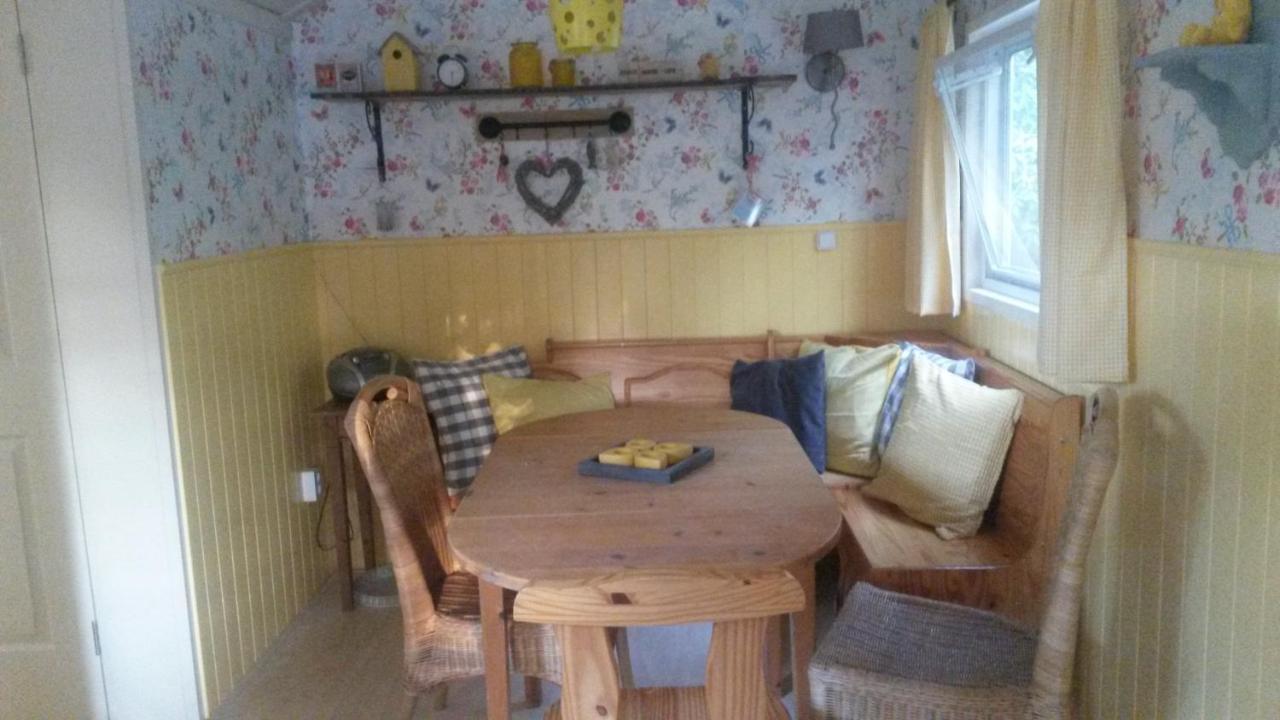 Someren Pipowagen Camping Puur Genieten B&B 외부 사진